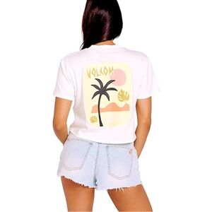 NWT Volcom Women's Pocket Dial Short Sleeve Tee -‎ XS
